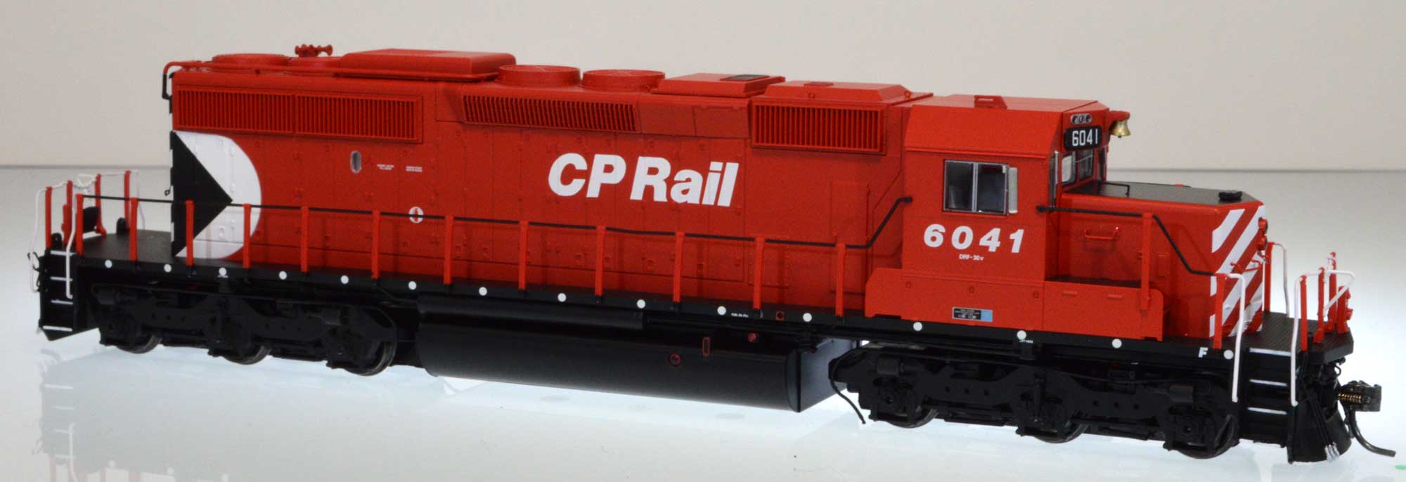 <b> CP Rail </b> small multi mark with ditch