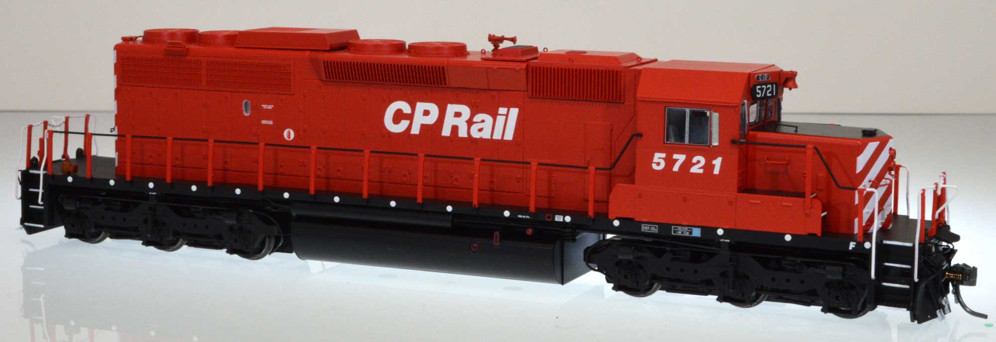 <b>CP Rail</b> No multimark with ditch lights
