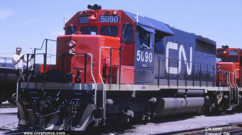 CN Black/Red Noodle Sch., Non Dynamic, Snow
shields, 2 Class Lights, No Ditch lights