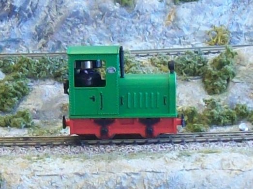 Gmeinder Locomotive in green with red chassis