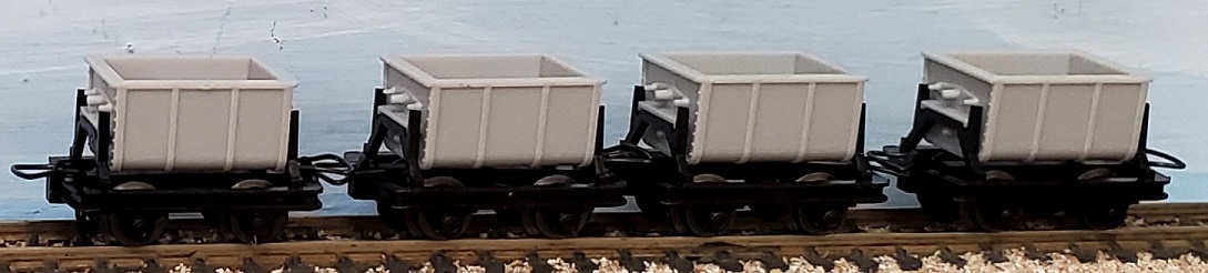 4 Cement Cars plastic box