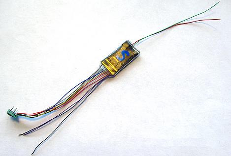 Rapido/ESU HO GMD/EMD F-Unit (16V-567)
NMRA 8 pin Sound Decoder with Speaker