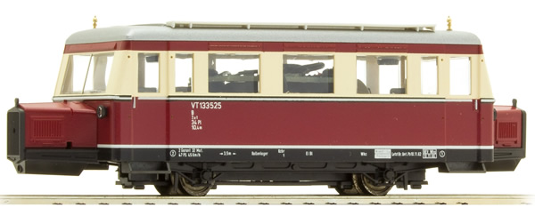 HOe German Diesel Railcar VT 133 525 of the DR