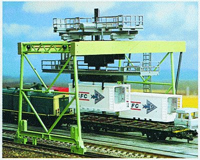 Operating Container Terminal Set