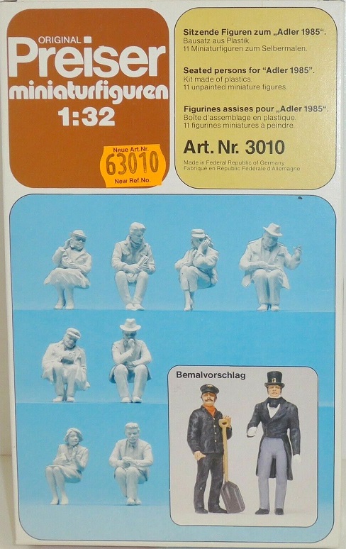 1:32 Scale. 13 Standing Figures - around 1835