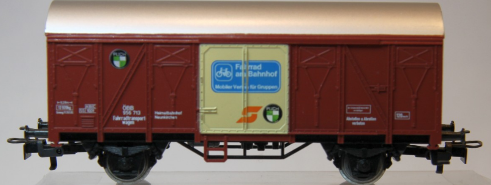Marklin Covered freight Wagon OBB